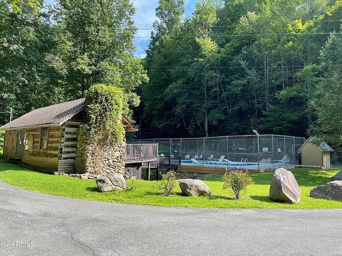 Hawks View Gatlinburg Mountain Cabin 外观 照片